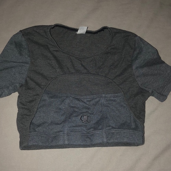 Frankie Collective Champion crop top - Picture 3 of 6